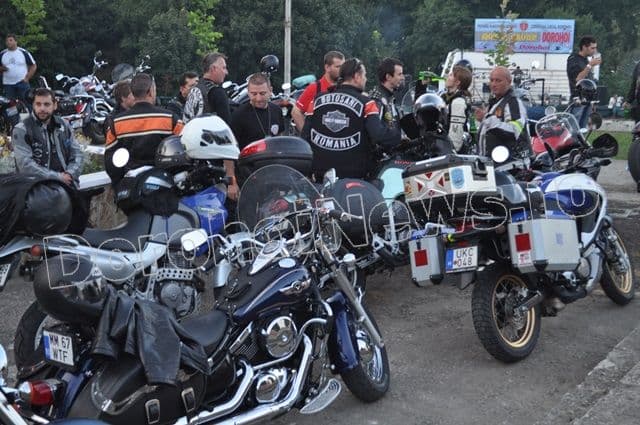 Start Moto Party Dorohoi 2014: Peste 100 de motocicliști au sosit și au început petrecerea! - FOTO