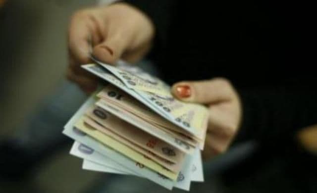 Cadou electoral de la Guvernul Ponta: Amnistia fiscală, extinsă la toţi bugetarii
