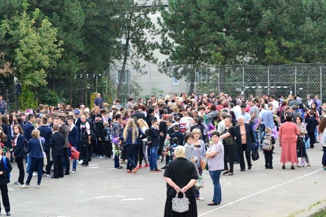 15 septembrie la Şcoala „Spiru Haret” Dorohoi - FOTO