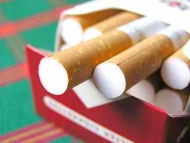 Depistaţi în timp ce transportau peste 1000 de pachete de ţigări de contrabandă