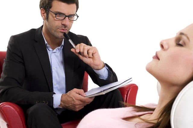 Studenții și absolvenții pot obține Certificatul European de Psihoterapeut