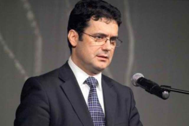 Veşti proaste pentru elevi. Programa pentru Evaluarea Naţională 2015, îngreunată