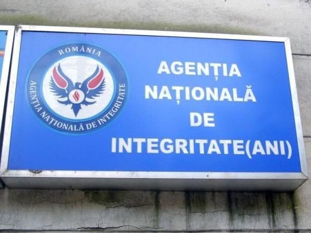 Foşti sau actuali aleşi locali, declaraţi incompatibili. Printre ei se află și doi botoșăneni