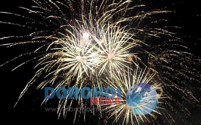 Vezi focul de artificii oferit de autoritățile locale la Zilele Municipiului Dorohoi 2014! - VIDEO