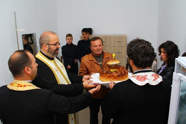 Sfințirea Cabinetului Şcolar nr. 1 din Dorohoi - FOTO