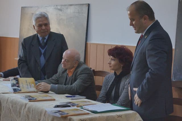 O nouă lansare de carte a scriitorului Gheorghe Burac, la Vlăsinești