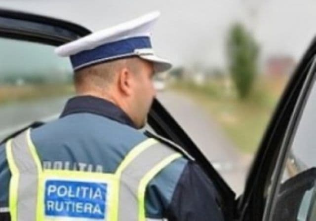 Dorohoian depistat pe raza localității Dumeni băut și cu permisul de conducere anulat