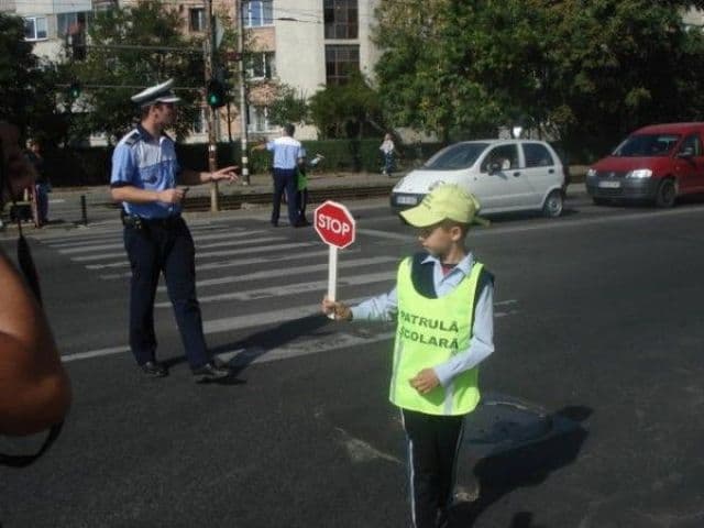 1.100 de elevi participă la proiectul „Ora de Educație Rutieră”