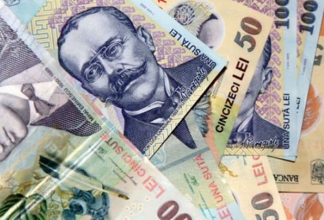 Ponta: Toţi pensionarii vor primi pensiile mărite de la 1 ianuarie, indiferent de discuţiile electorale