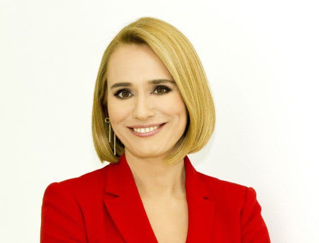 Esca a răspuns la întrebarea: „De ce nu îți schimbi look-ul?”