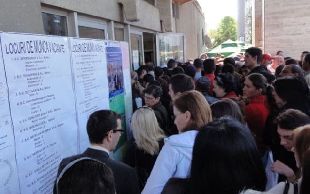 Aproape 400 de dorohoieni înregistrați în evidenţele AJOFM Botoșani, se află în căutarea unui loc de muncă 