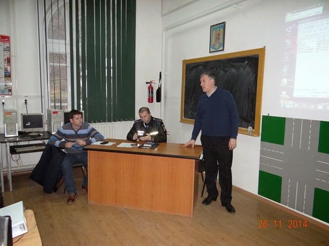 ,,CUM  CIRCULĂM.  OBLIGAȚII  ȘI  RESPONSABILITĂȚI’’ proiect derulat de Liceul Tehnologic Al.Vlahuță Șendriceni în colaborare cu Poliția Dorohoi