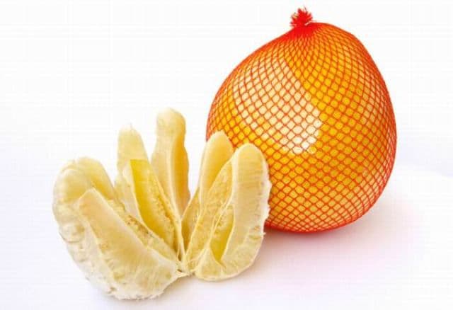 Beneficii extraordinare de care nu ştiai despre pomelo
