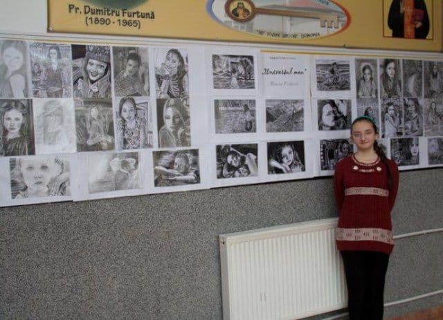 Expoziție de desene în creion la Seminarul Teologic Dorohoi - FOTO