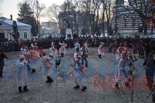 Parada formațiilor de datini și obiceiuri 2014: Au început înscrierile urătorilor!