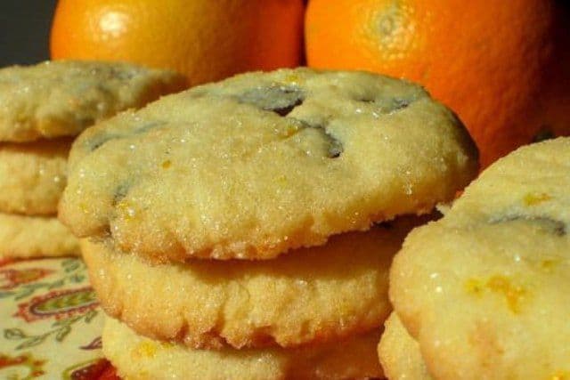Biscuiți cu portocale și ciocolată - de post