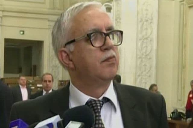 Augustin Zegrean sugerează că primarii care au migrat ar putea reveni la partidele lor în urma deciziei CCR