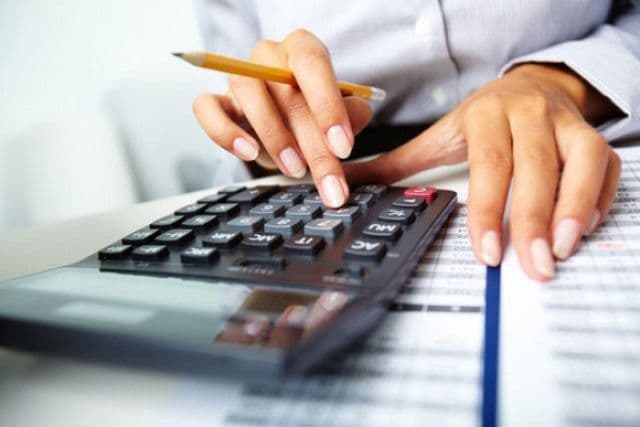 Ai nevoie de un contabil cu experiență? Noi vă oferim serviciile!