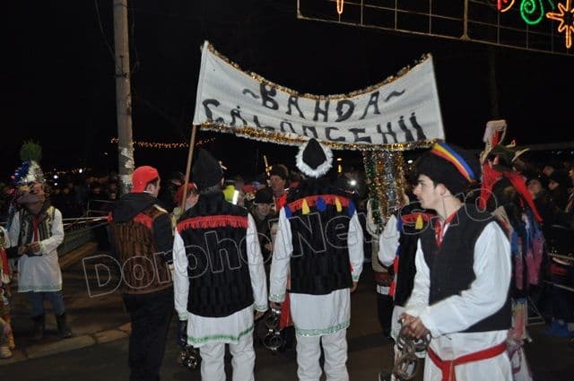 Parada Formatiilor de Datini si Obiceiuri 2013 Dorohoi_Banda Calancenii_04