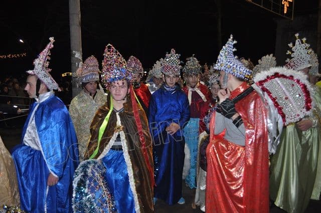 Parada Formatiilor de Datini si Obiceiuri 2013 Dorohoi_Banda Trestiana_06