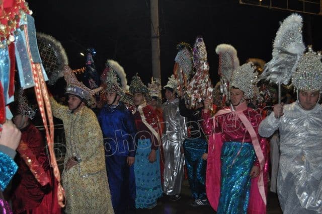 Parada Formatiilor de Datini si Obiceiuri 2013 Dorohoi_Banda Trestiana_09