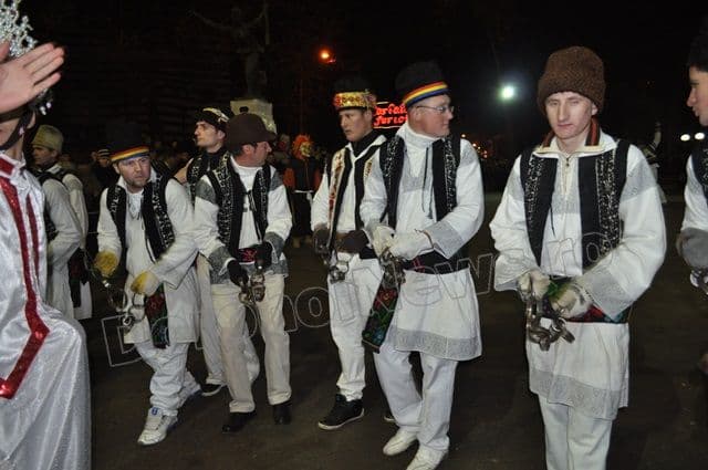 Parada Formatiilor de Datini si Obiceiuri 2013 Dorohoi_Banda Plevna_02