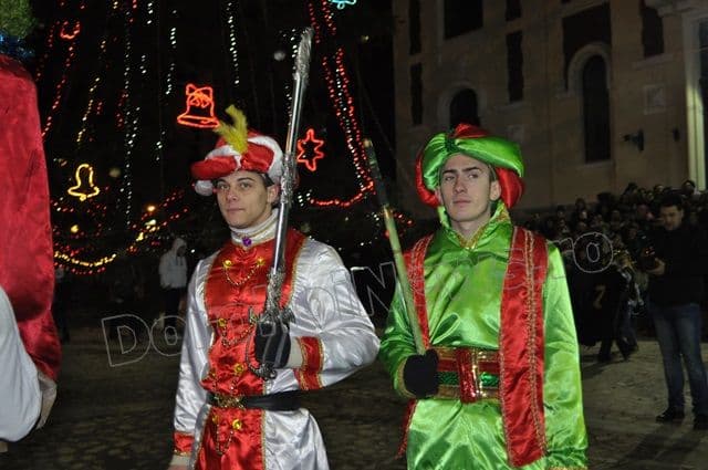 Parada Formatiilor de Datini si Obiceiuri 2013 Dorohoi_Banda Plevna_05