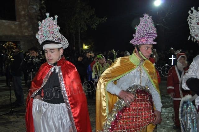 Parada Formatiilor de Datini si Obiceiuri 2013 Dorohoi_Banda Plevna_10