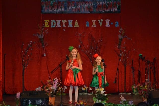 Flori pentru mama_editia VI Dorohoi_14