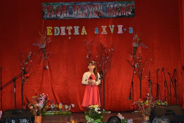 Flori pentru mama_editia VI Dorohoi_25
