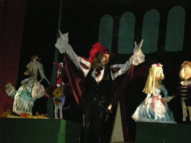 Teatrul Vasilache la Dorohoi_5