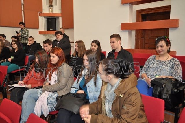 Conferinta de presa_Doroga la teatru_Dorohoi_05