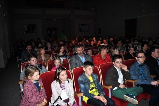 Nord Est Folk DOrohoi 2014_Gala _48