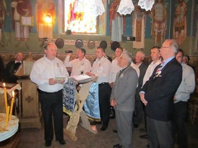 Eveniment fără precedent la Biserica Sf. Voievozi Mihail şi Gavriil, Ibăneşti02