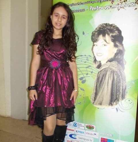 2.KARINA