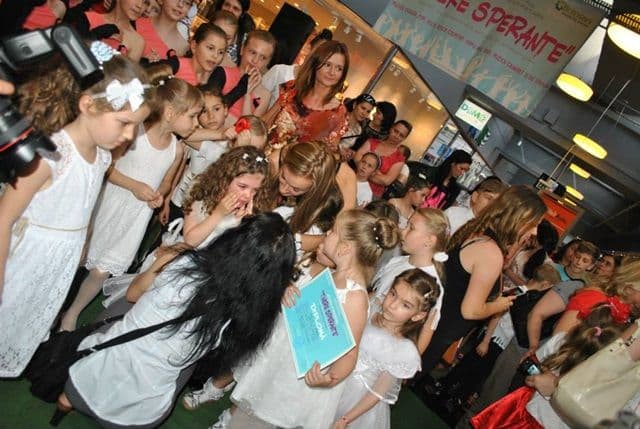 Tinere speranţe la Botoşani, un maraton de muzică şi dans_12