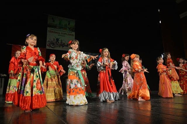 Concursul National de Dans Taramul Copilariei010