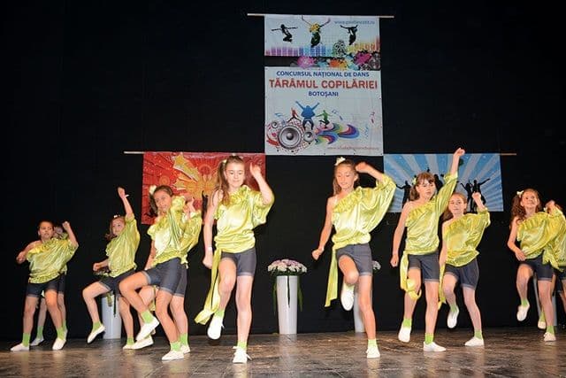 Concursul National de Dans Taramul Copilariei016