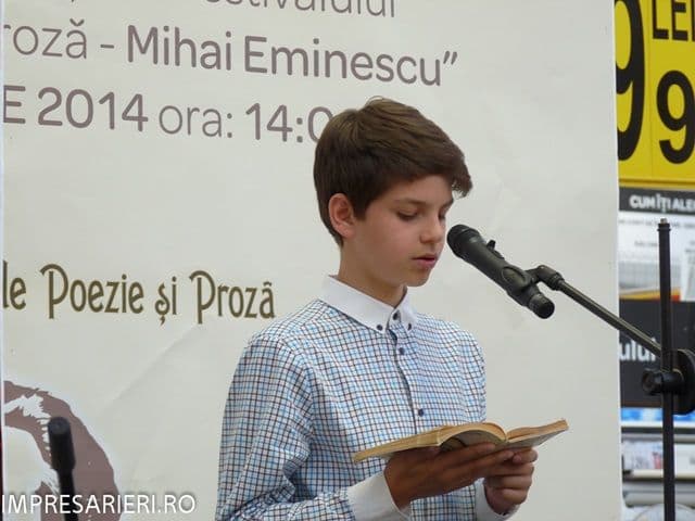 Tânără din Dorohoi câştigătoare a trofeului Trofeul Poesis Litera şi Premiile Concursului Naţional M