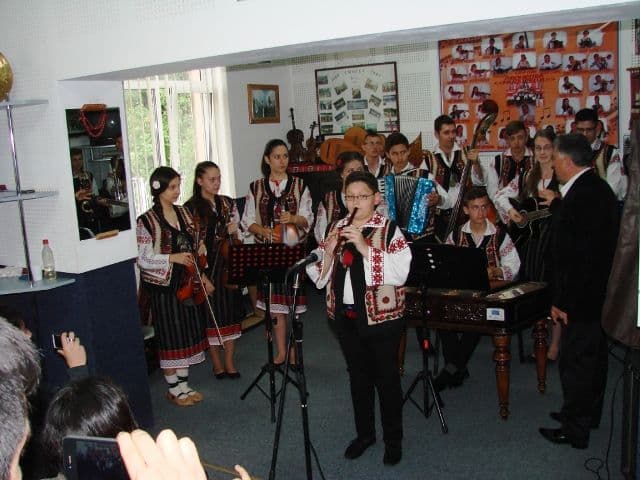 Oaspeți de seamă la Clubul Copiilor Dorohoi (5)