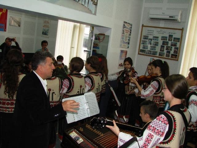 Oaspeți de seamă la Clubul Copiilor Dorohoi (7)