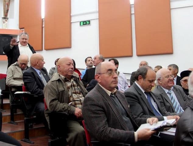 ISTORIA, între mărturie şi teoreticieni_14