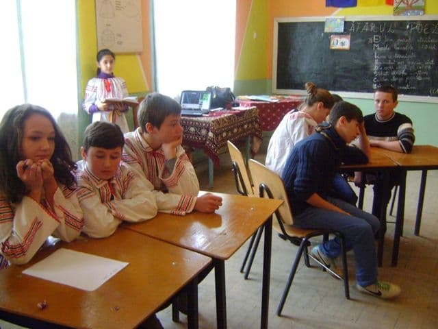elevi Scoala Vf. Cimpului (2)