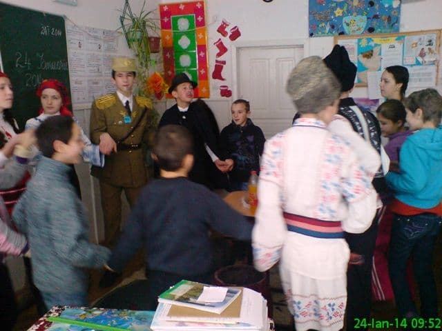 Scoala Gimnaziala Dimitrie Romanescu Dorohoi003