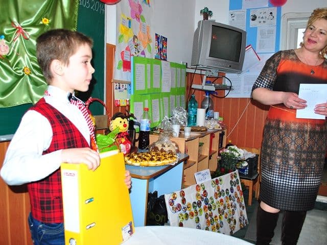 O suta de zile de scoala A.I. Cuza Dorohoi_13