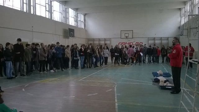Crucea Rosia Botosani, Scoala Altfel_08