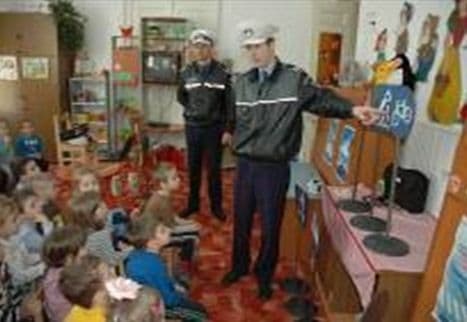Politie_Scoala altfel_2