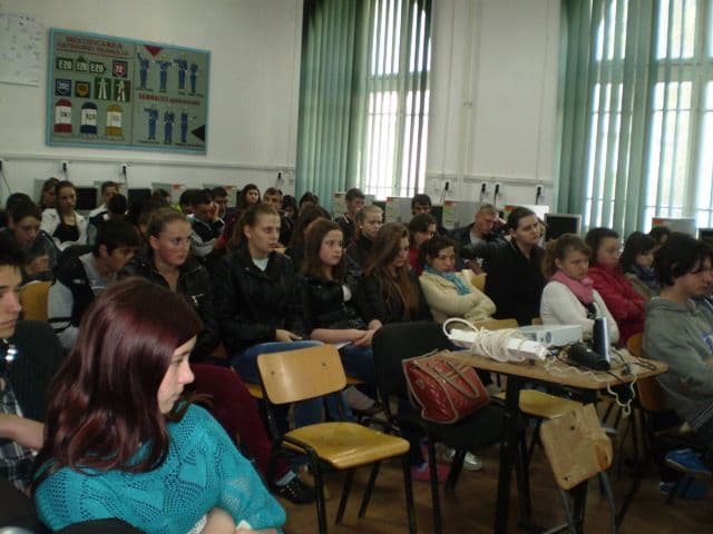 Liceul Tehnologic Al. Vlahuță Șendriceni (4)