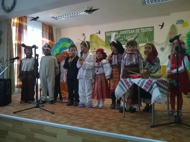 Festivalul Concurs de Teatru Masca007