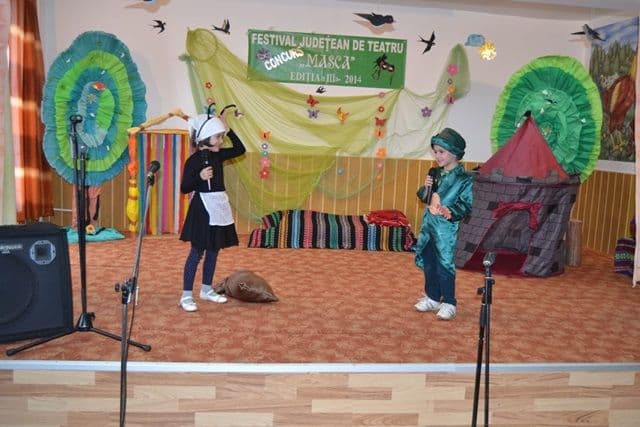 Festivalul Concurs de Teatru Masca010